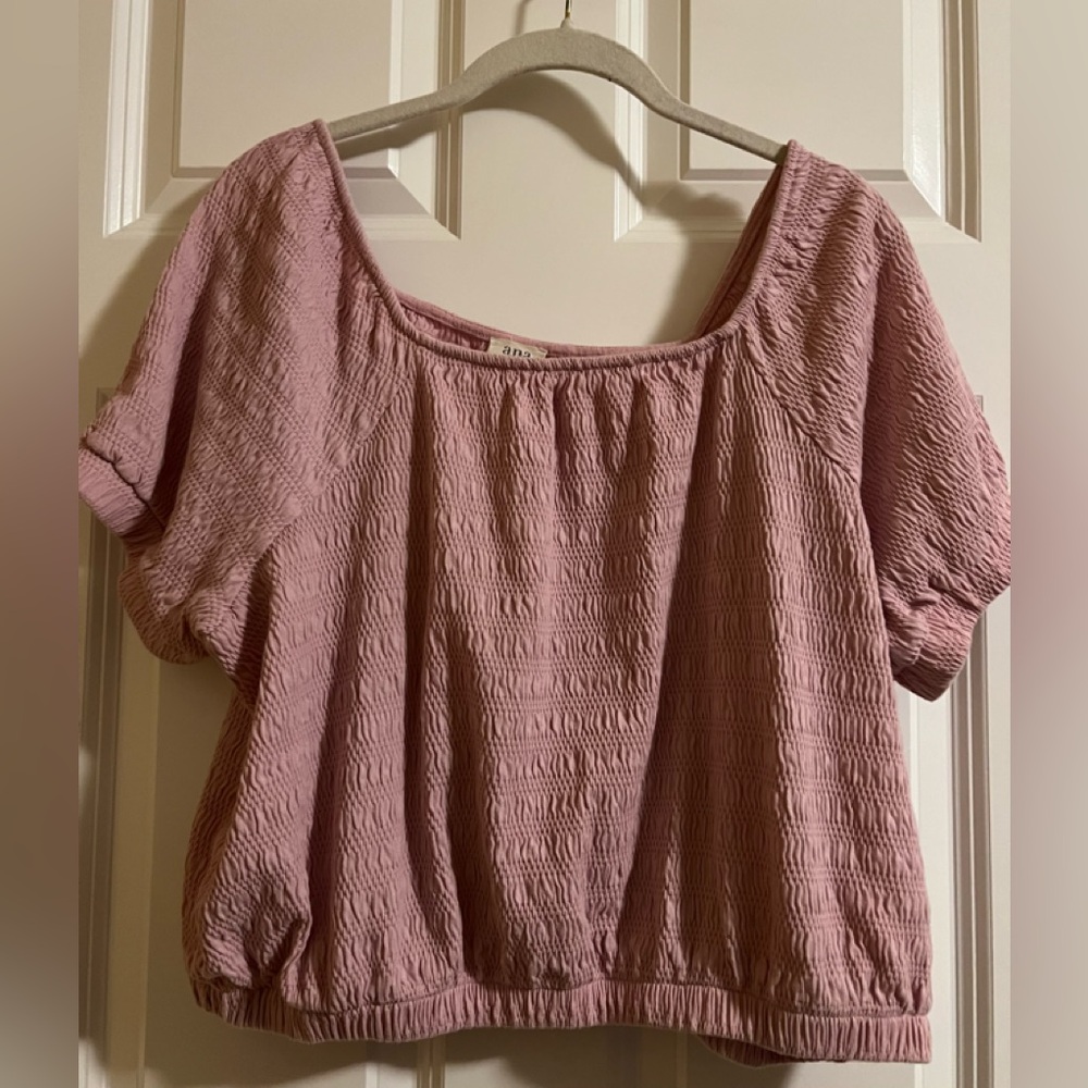 NWOT a.n.a blush top. Size XL